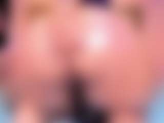 Lorena-gomezz1's Live Sex Cam Show