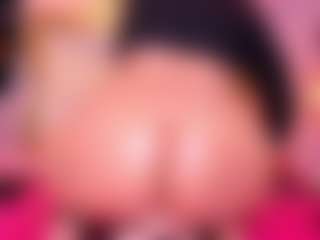 Lorena-gomezz1's Live Sex Cam Show