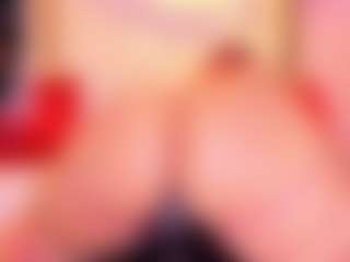 Lorena-gomezz1's Live Sex Cam Show