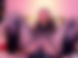 Lorena-gomezz1's Live Sex Cam Show