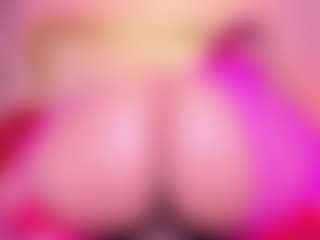 Lorena-gomezz1's Live Sex Cam Show