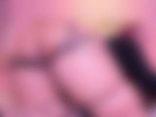 Lorena-gomezz1's Live Sex Cam Show