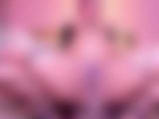 Lorena-gomezz1's Live Sex Cam Show