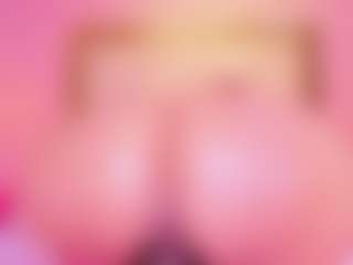 Lorena-gomezz1's Live Sex Cam Show