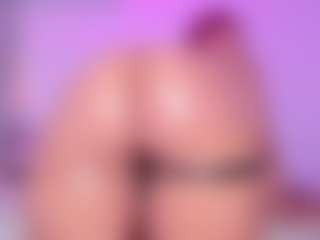 Lorena-gomezz1's Live Sex Cam Show