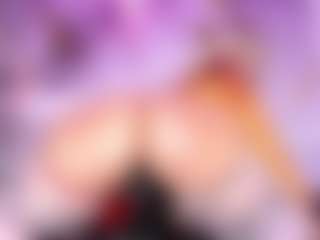 Lorena-gomezz1's Live Sex Cam Show