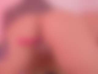 Live cam show with brenda-becker - Asian Granny on Camiplay Live