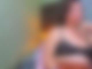 jaadee1 MILF webcam performer live streaming