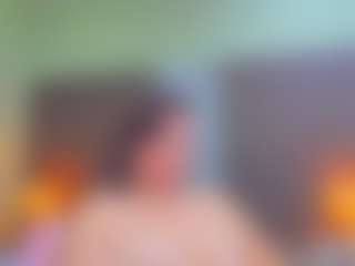 jaadee1 MILF webcam performer live streaming