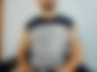 Live cam show with julesEagle - Hazel Eyes on madthumbs