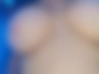 Live cam show with Assya - Solo on SquirtSoMuch