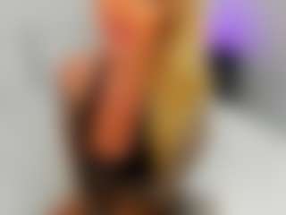 Live cam show with BabieLynn - Grey Eyes on livesuperchat.net