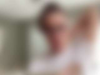Iamwhitneyoc's Live Sex Cam Show