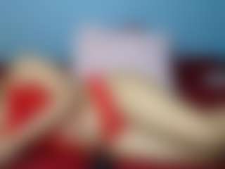 Live cam show with MissMimmi69 - Full Nudity on Free Soda
