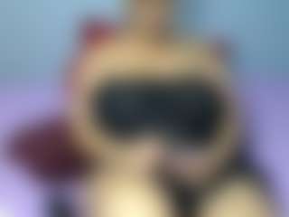 Live cam show with MissMimmi69 - Solo on Instabang