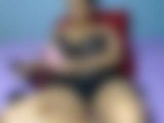 Live cam show with MissMimmi69 - Brown Hair on sexylivex.com