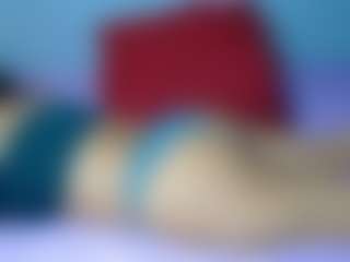 Live cam show with MissMimmi69 - Brown Hair on boobsie.com
