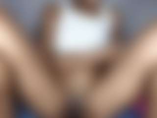 Live cam show with Luckgive - Muscular on xfollow cams