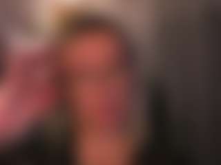 Live cam show with VanessaSoft - White Mature on Camiplay Live | poland