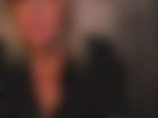 Live cam show with VanessaSoft - Glasses on Milfs Live