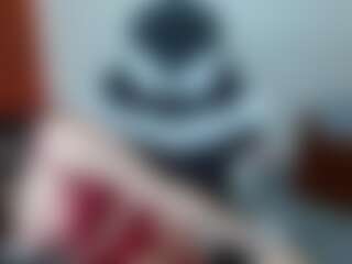 LINAEVANNS's Live Sex Cam Show