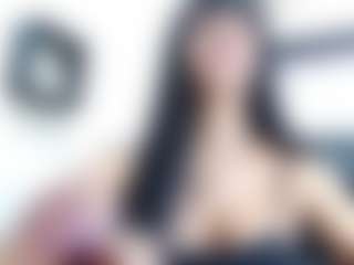 andrea-safeira's Live Sex Cam Show