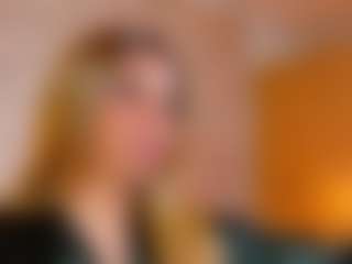 LaDiabla2000's Live Sex Cam Show