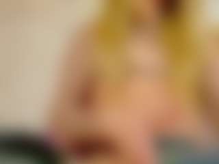LaDiabla2000's Live Sex Cam Show