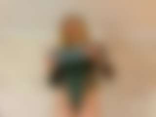 LaDiabla2000's Live Sex Cam Show
