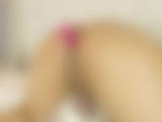 LaDiabla2000's Live Sex Cam Show