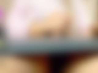 Live cam show with LaDiabla2000 - HD on Camsoda