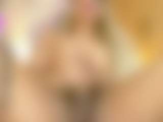 LaDiabla2000's Live Sex Cam Show