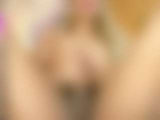 LaDiabla2000's Live Sex Cam Show