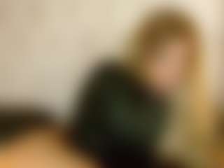 LaDiabla2000's Live Sex Cam Show