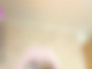 Live cam show with LaDiabla2000 - English on Camsoda