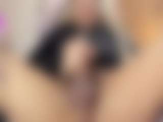 LaDiabla2000's Live Sex Cam Show