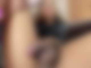 LaDiabla2000's Live Sex Cam Show