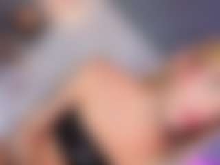 Live cam show with Barbienicolle - Brown Eyes on Fling VIP Chat