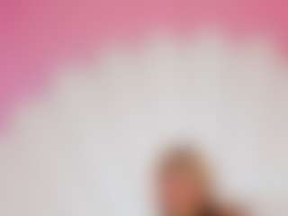 Live cam show with Barbienicolle - Flat Chested on mypornchat.com