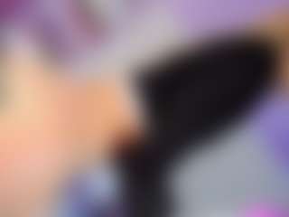 Live cam show with Barbienicolle - Black Hair on Gym Cam Girls