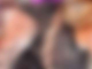 Live cam show with Barbienicolle - Brown Eyes on Camversity