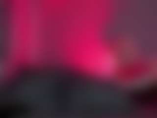 Live cam show with emperatrizwolfy - Tease on Sweet Sext
