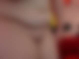 RosieMoons's Live Sex Cam Show