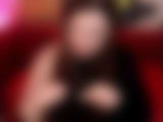 Live cam show with RosieMoons - HD on Camsoda