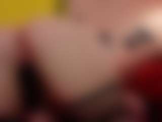 Live cam show with RosieMoons - Young Adult on SinfulBabes