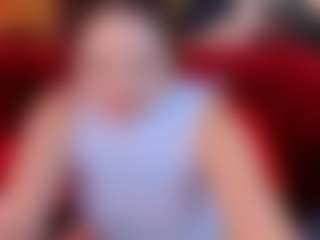 Live cam show with RosieMoons - HD on SpunkLive