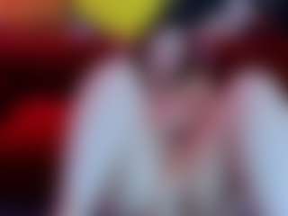 RosieMoons's Live Sex Cam Show