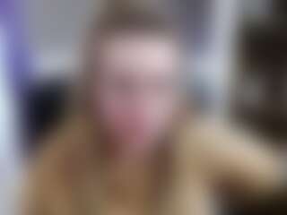 ZoeyFancy's Live Sex Cam Show