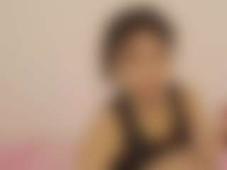Live cam show with WinniferGonzalez - Average on madthumbs