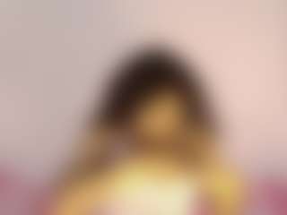 Live cam show with WinniferGonzalez - Average on Camsoda